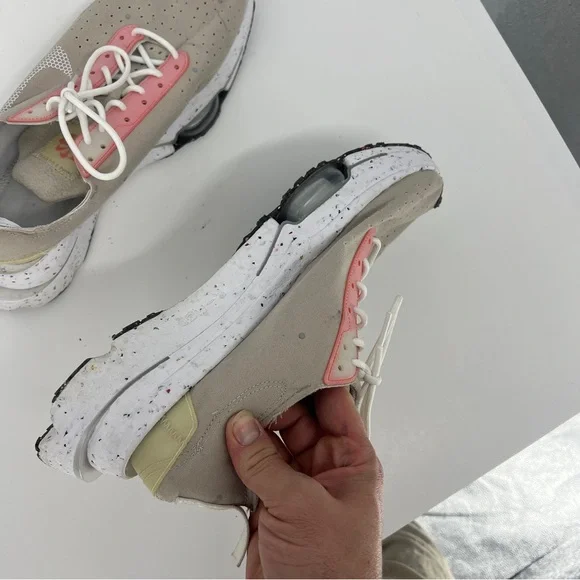 Nike Air-Zoom-Type Crater Beige and Coral Sneakers - Picture 9 of 16